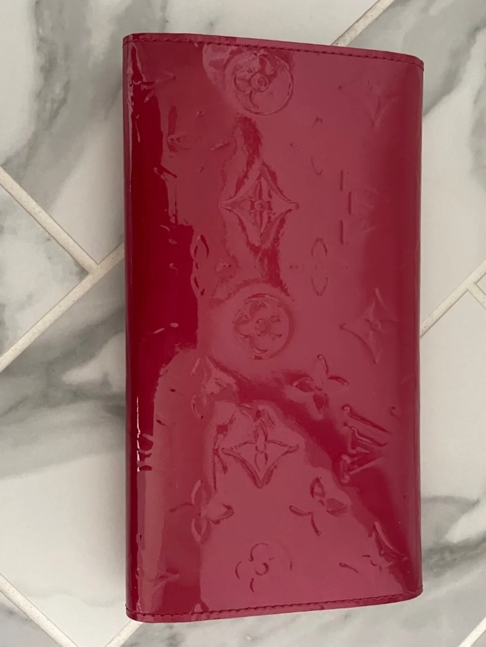 Louis Vuitton Vernis Wallet red patent leather-never used